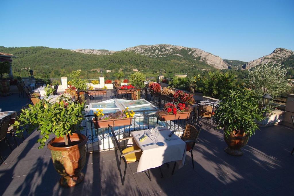 أندوز Logis Hotel Restaurant La Porte Des Cevennes المظهر الخارجي الصورة